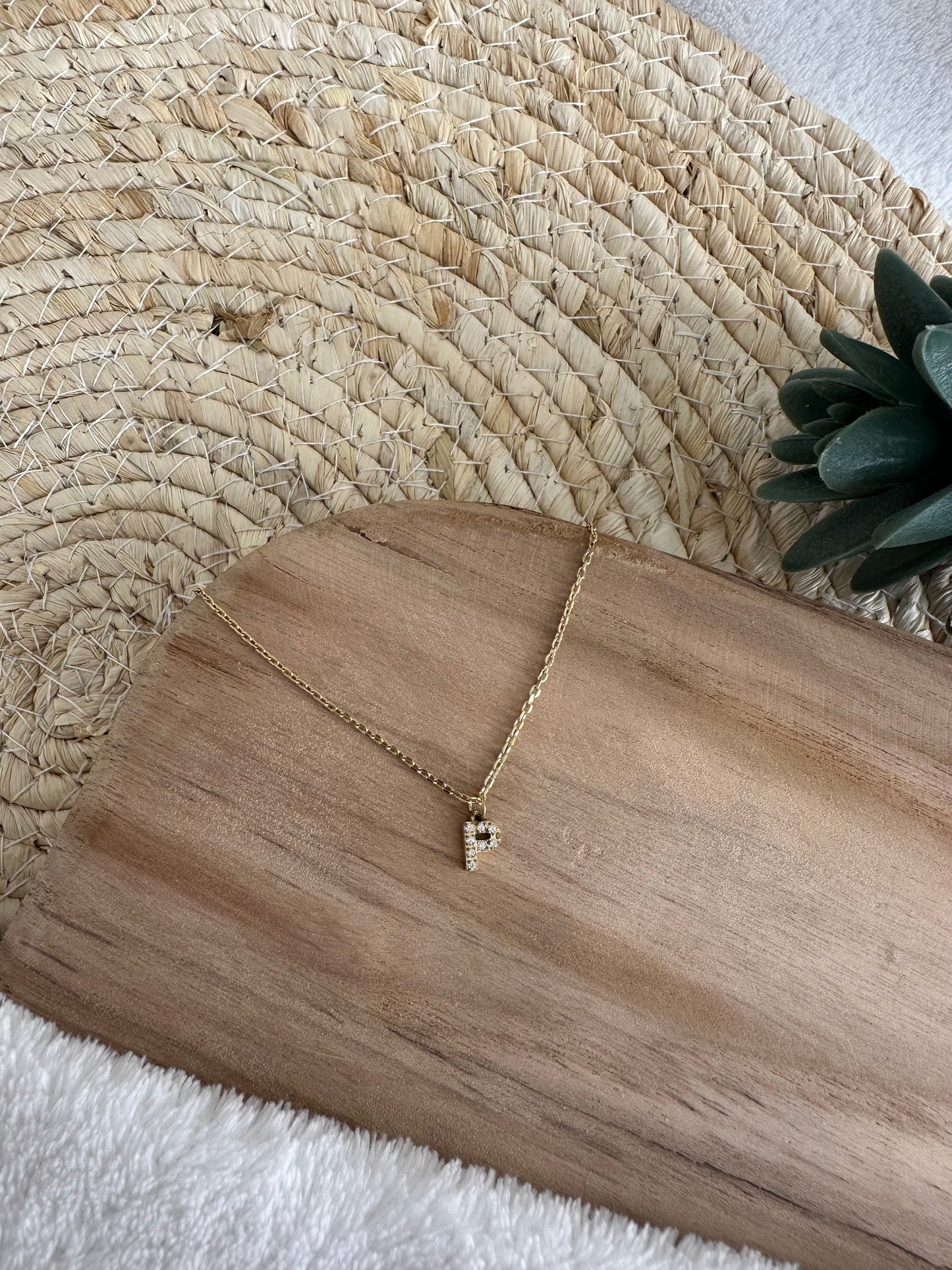 Collier initiale en cristal et acier inoxydable - Doré
