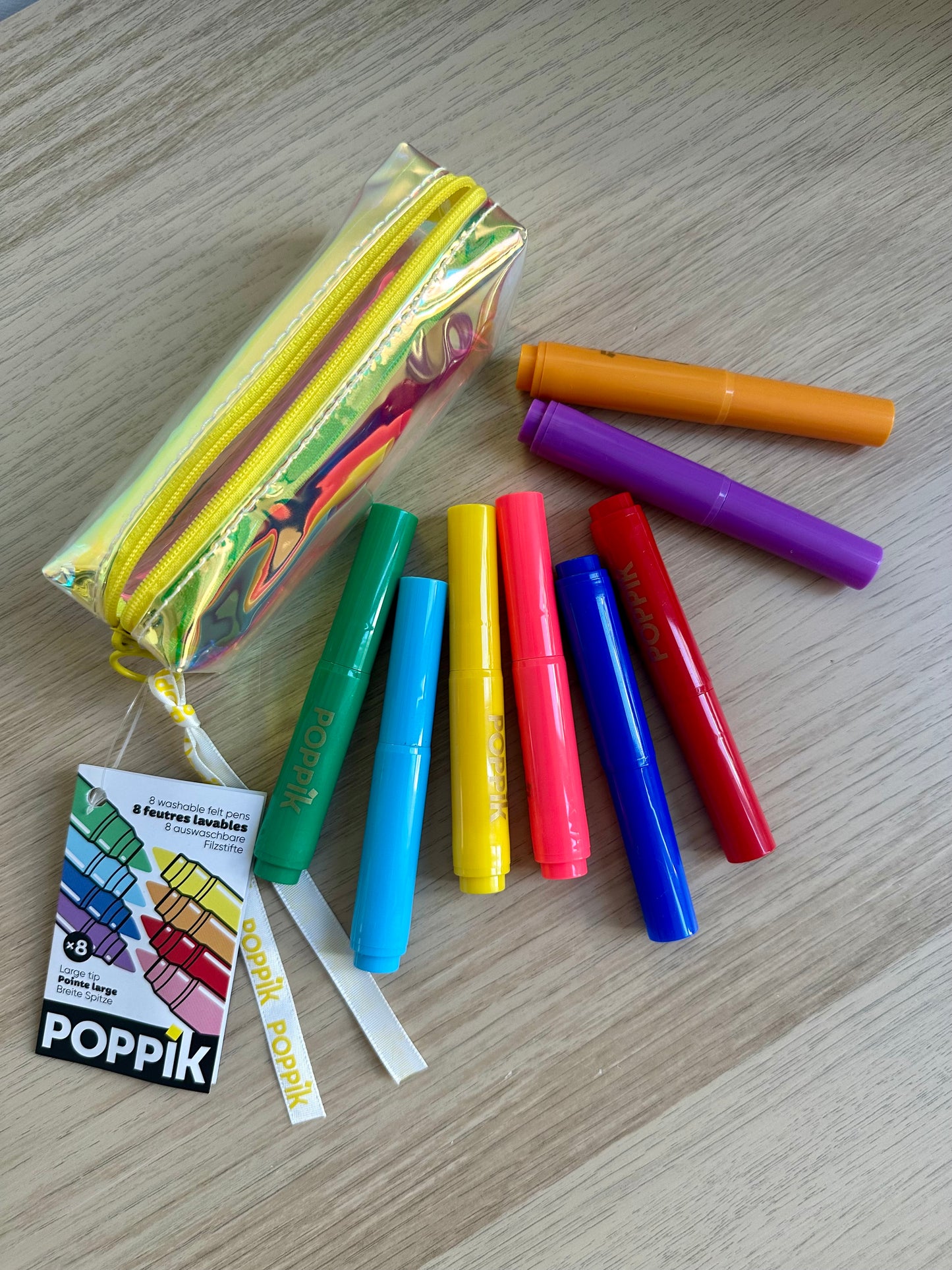 Trousse de 8 feutres - Coloriage effaçable